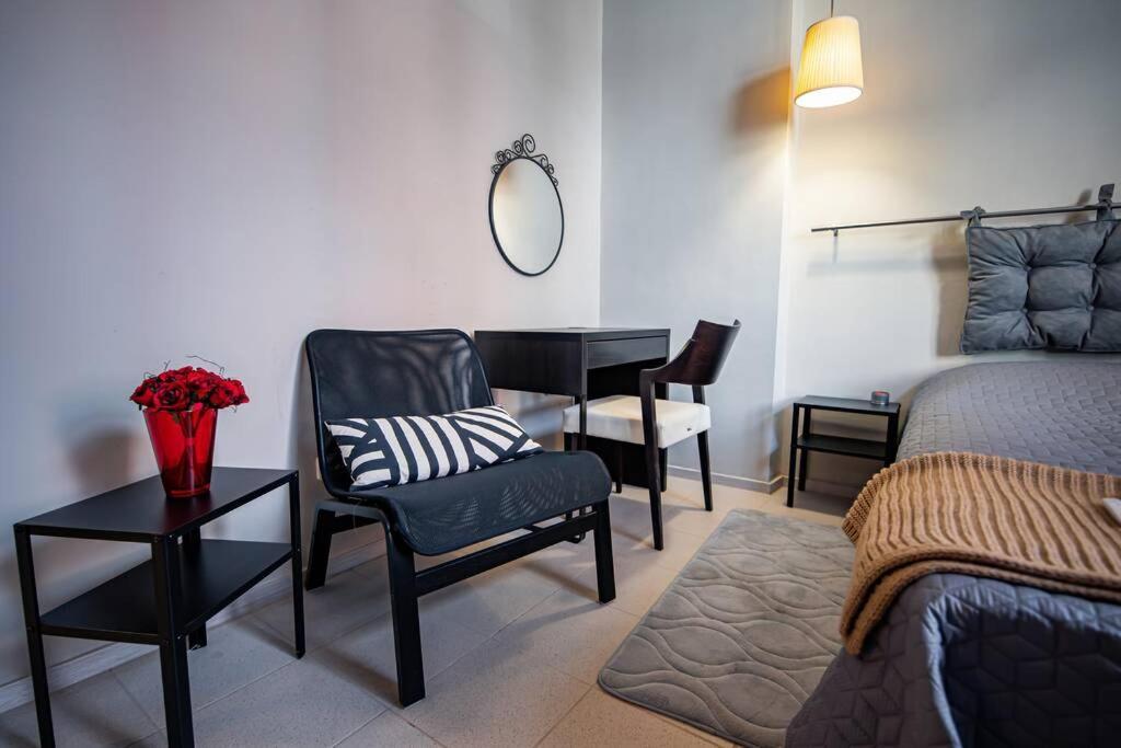 Huge Stylish Monroe 1 / Centre Apartment *
